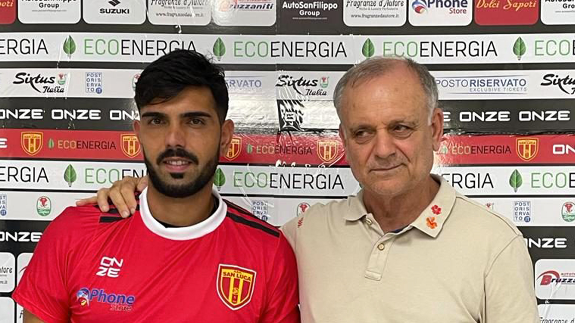 Serie D, colpo San Luca: l’ex Reggina e Benevento Alessio Viola é giallorosso