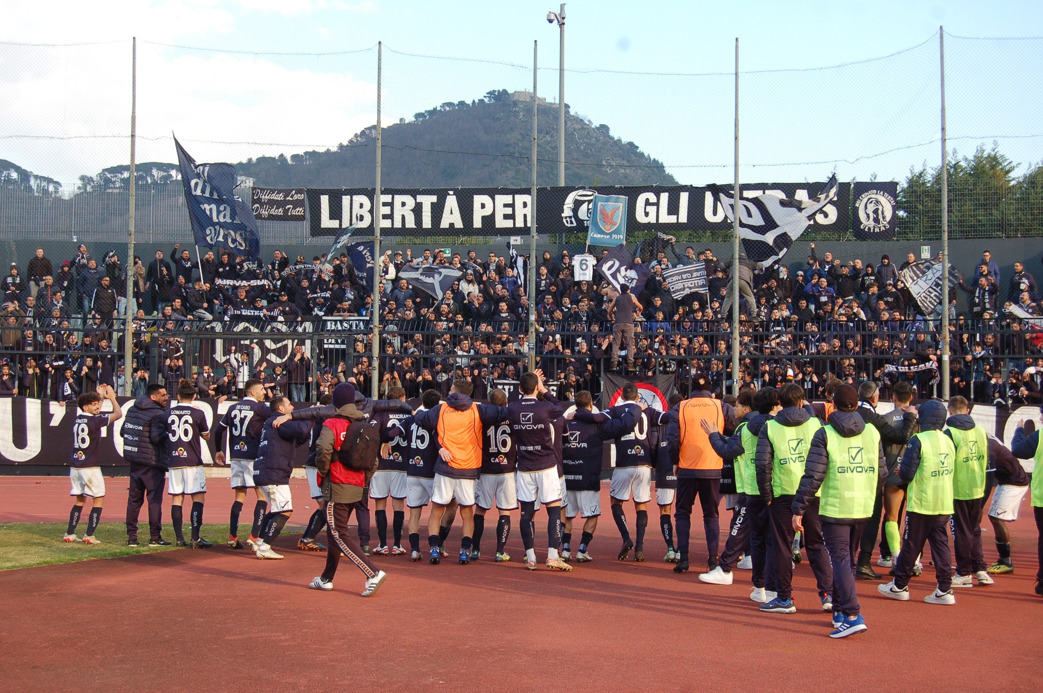 Serie D, 29^ giornata: la capolista Gelbison contro il Real Aversa, ostacolo Licata per la Cavese