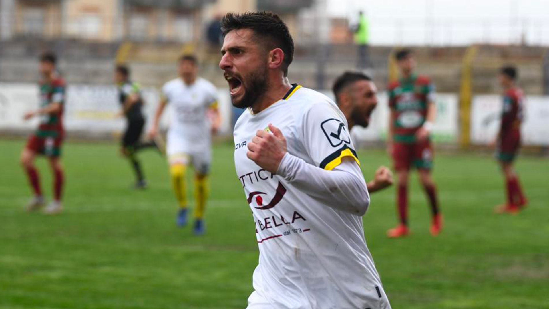 Serie D, 30^ giornata: la Gelbison vince e va in fuga, Giarre colpo salvezza