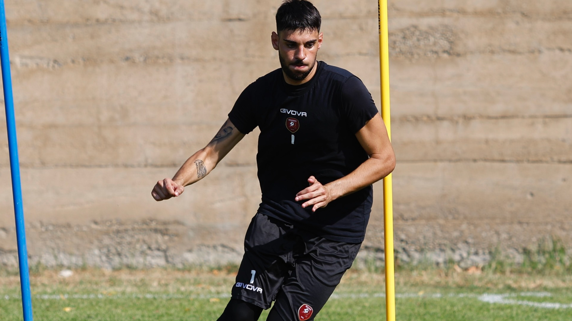 Serie D, Siracusa: ufficiale Amore, ex Parma e Milan. Potrebbe ritornare Lumia